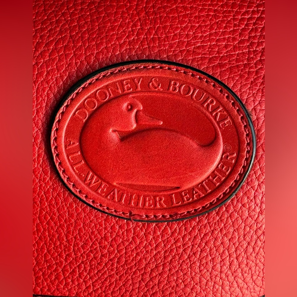 Dooney & Bourke awl Red Leather Outback Double Pocket Messenger Bag Large P36 - Picture 5 of 16